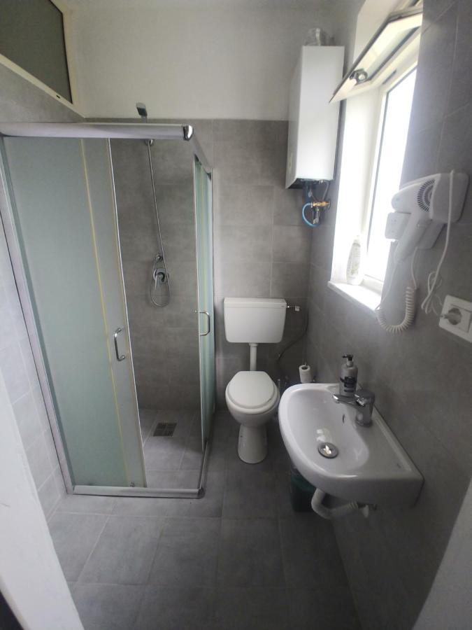 Green Garden Guesthouse Shkoder Luaran gambar