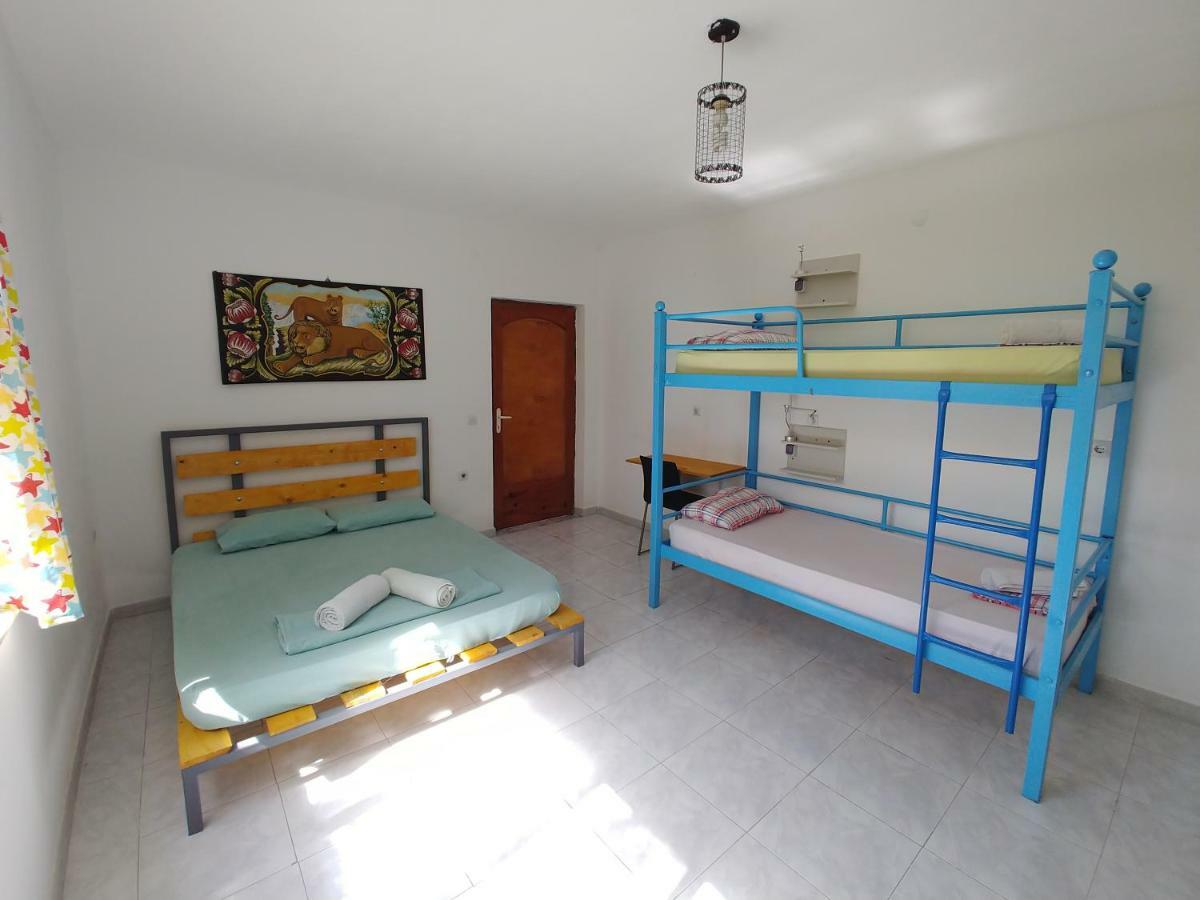 Green Garden Guesthouse Shkoder Luaran gambar